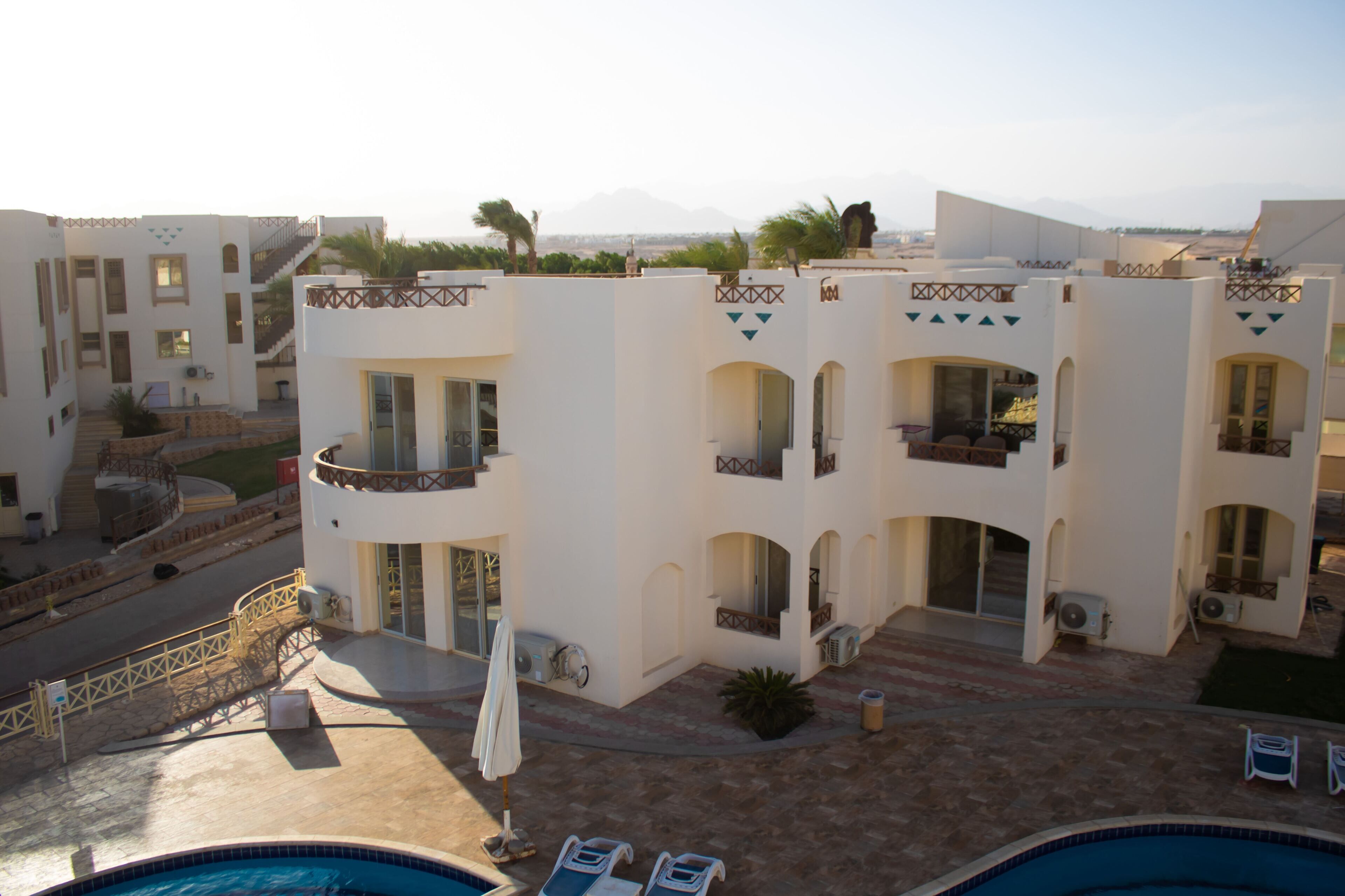 Sharks Bay Hotel & Padi Butterfly