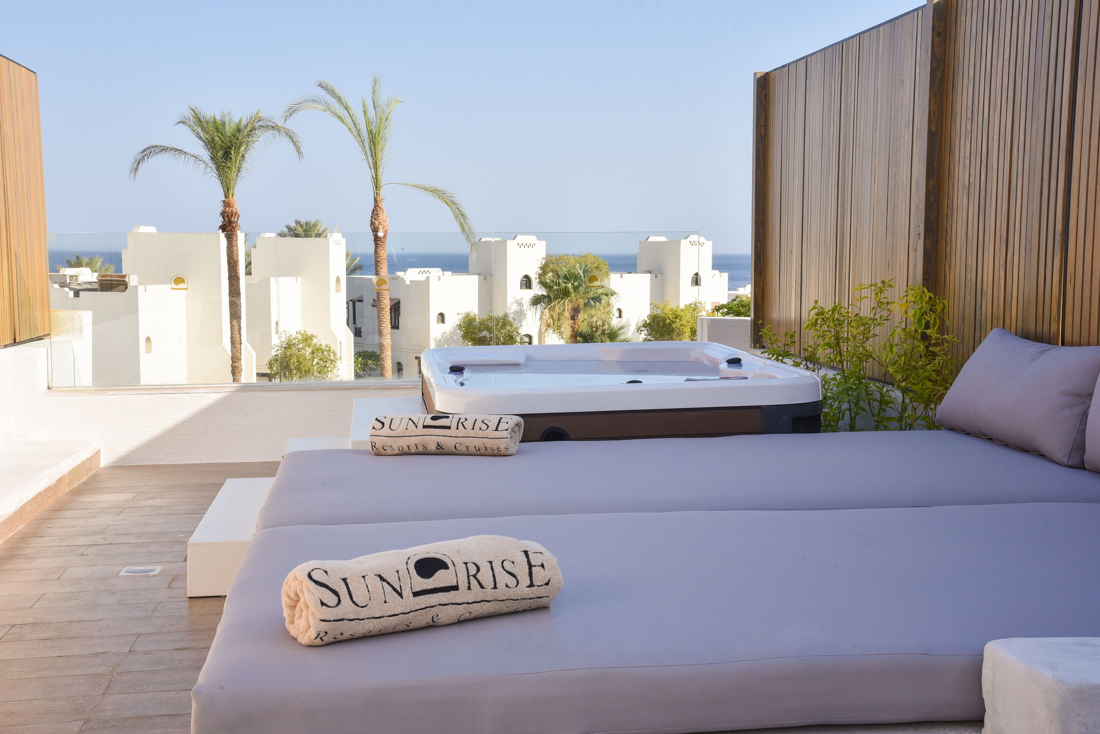 SUNRISE Diamond Beach Resort - Grand Select