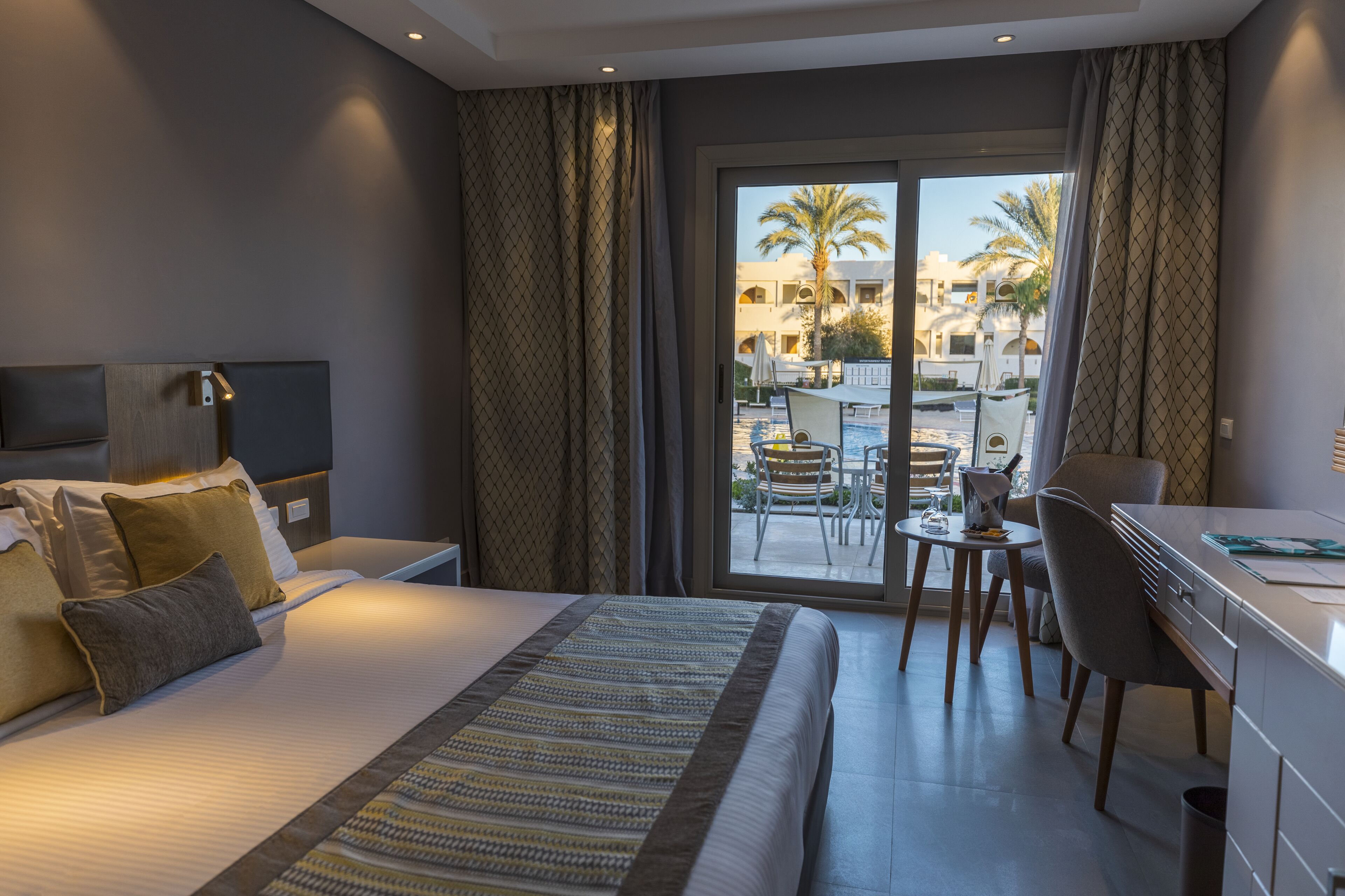 SUNRISE Diamond Beach Resort - Grand Select