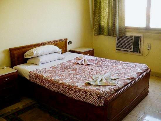 Hotel Memnon
