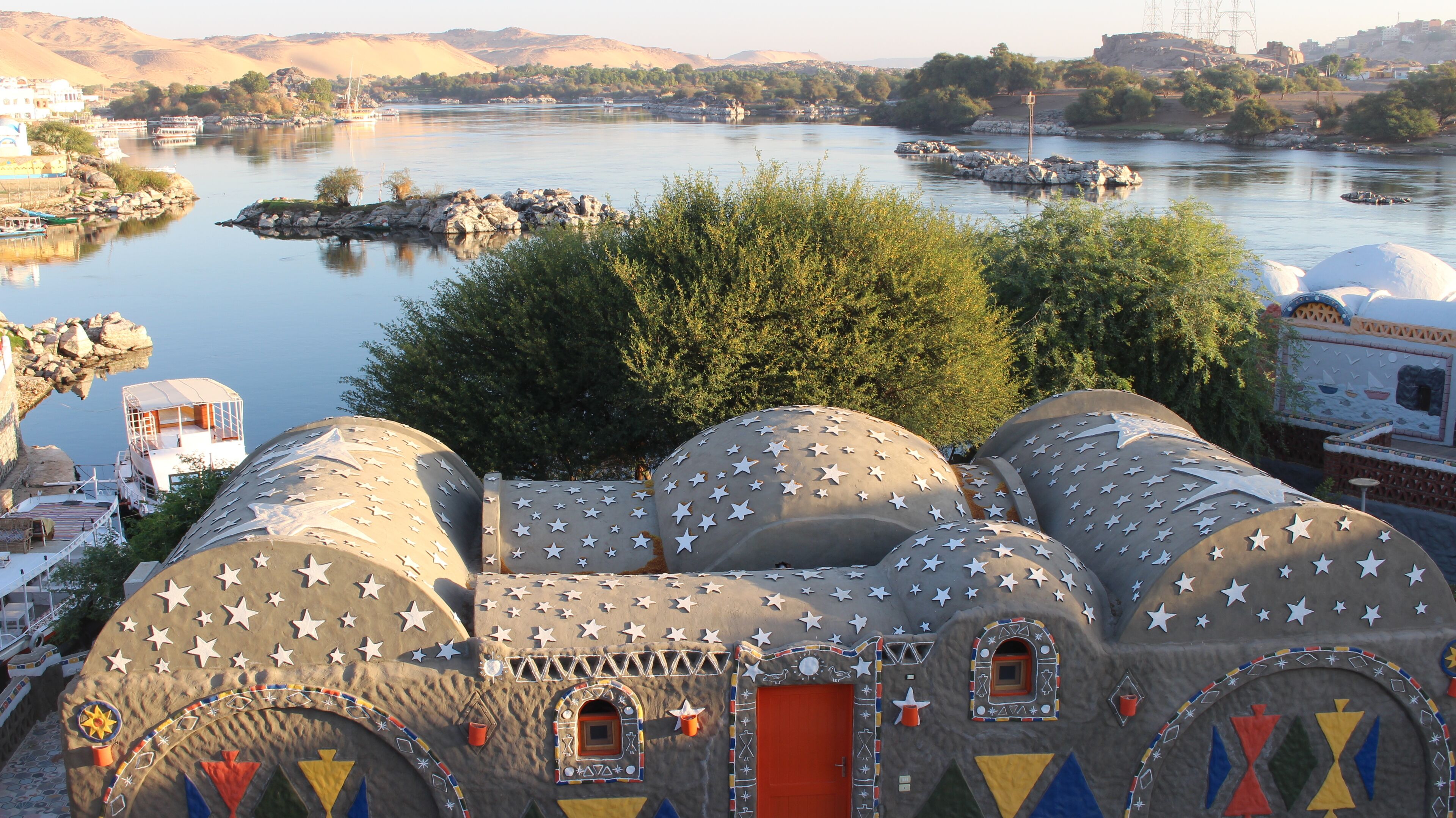 Artika Wadi Kiki Hotel