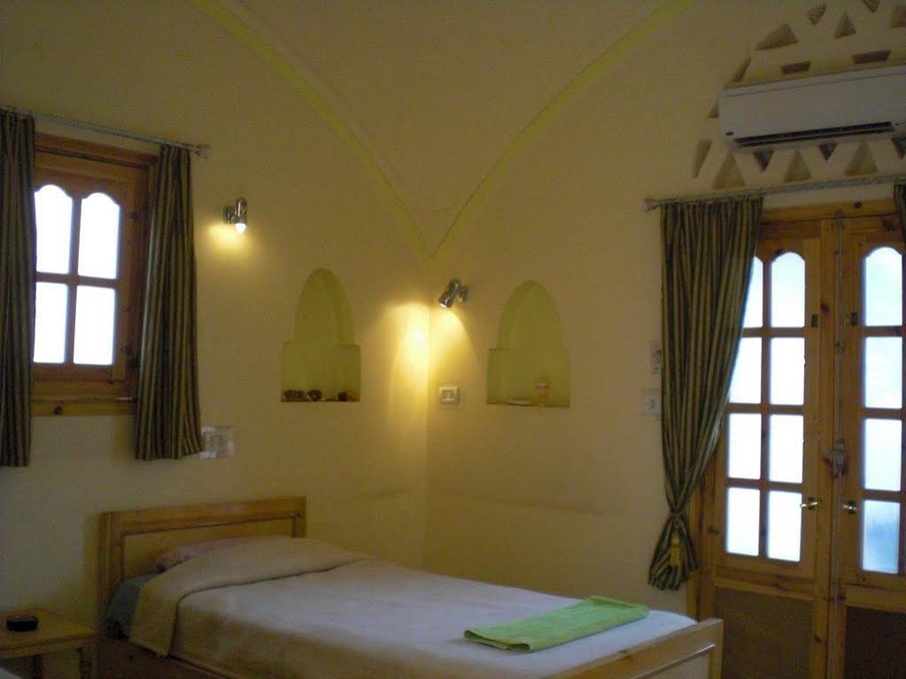 El Fayrouz Hotel