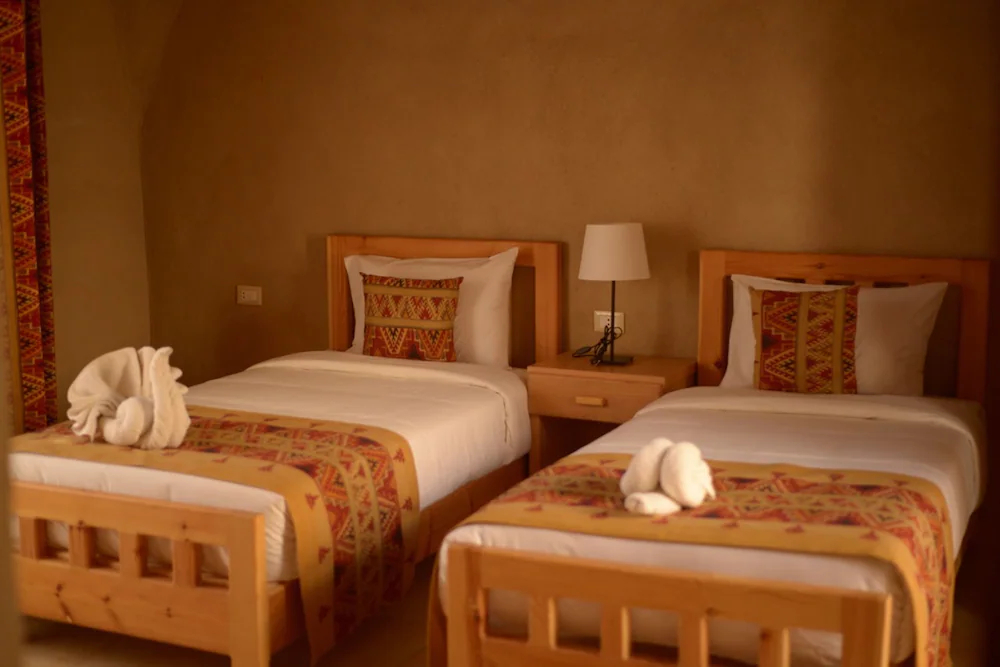 Embrace Hotel Luxor