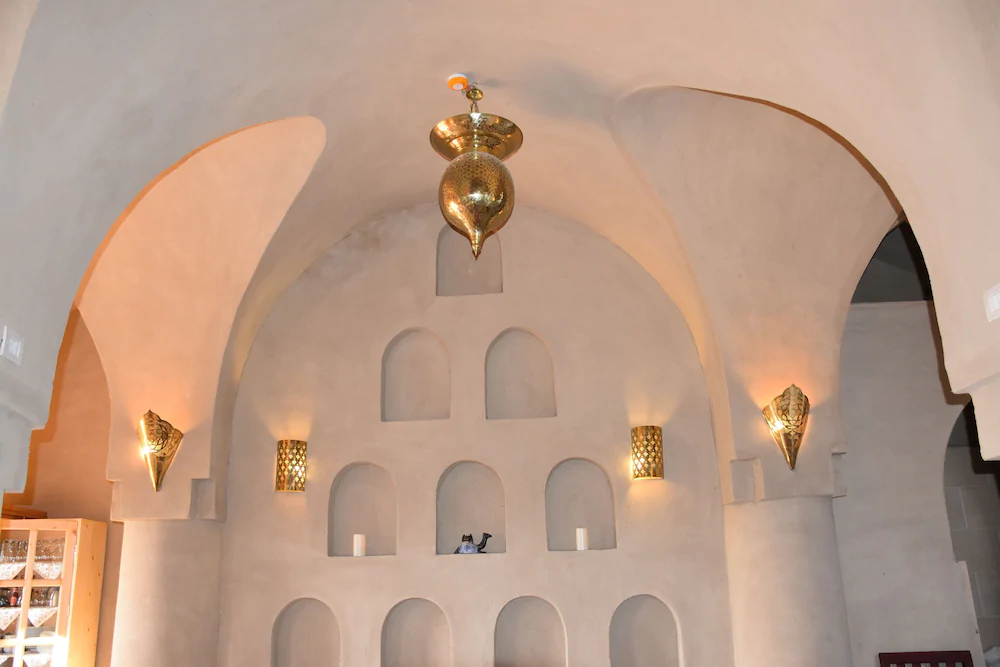 Embrace Hotel Luxor