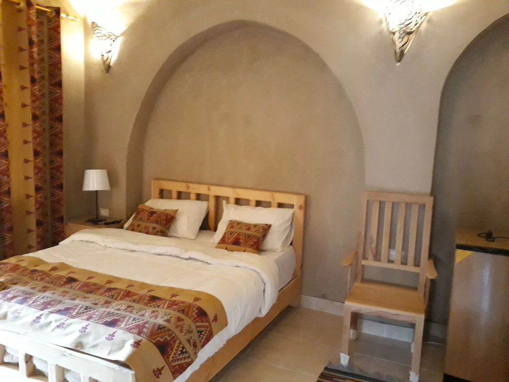 Embrace Hotel Luxor