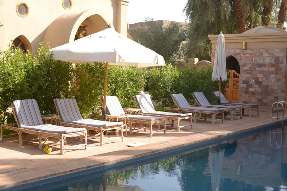 Embrace Hotel Luxor