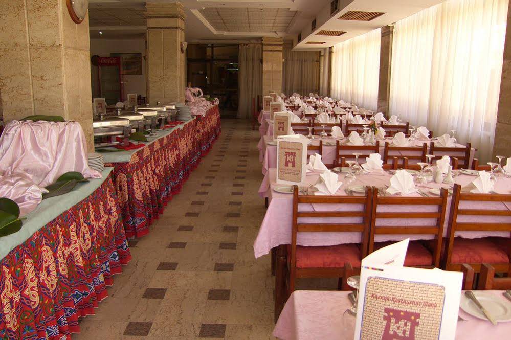 Karnak Hotel