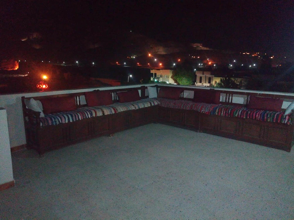 Shahhat House