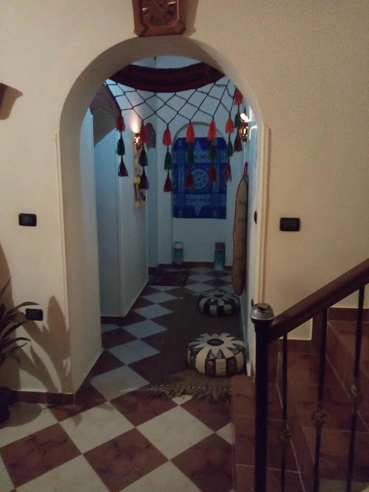 Shahhat House