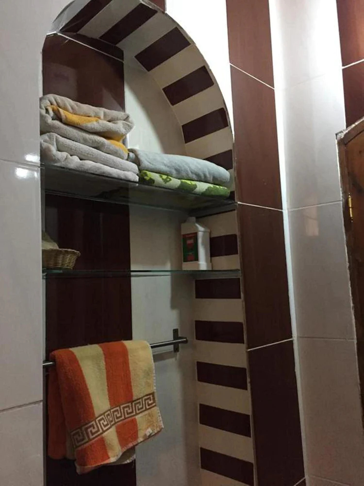 Shahhat House