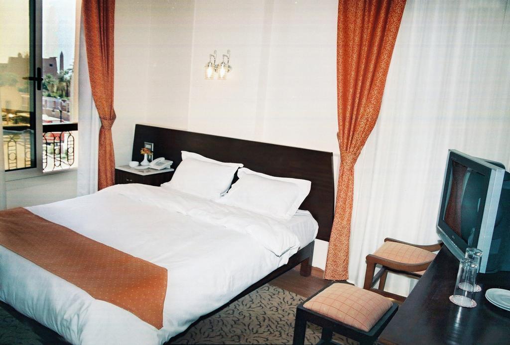 Susanna Hotel