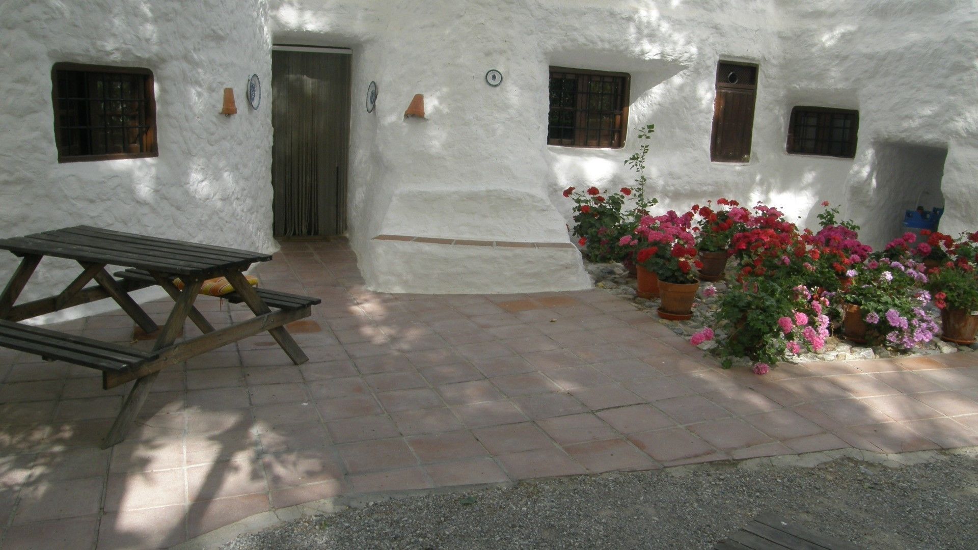 Cueva El Guindas