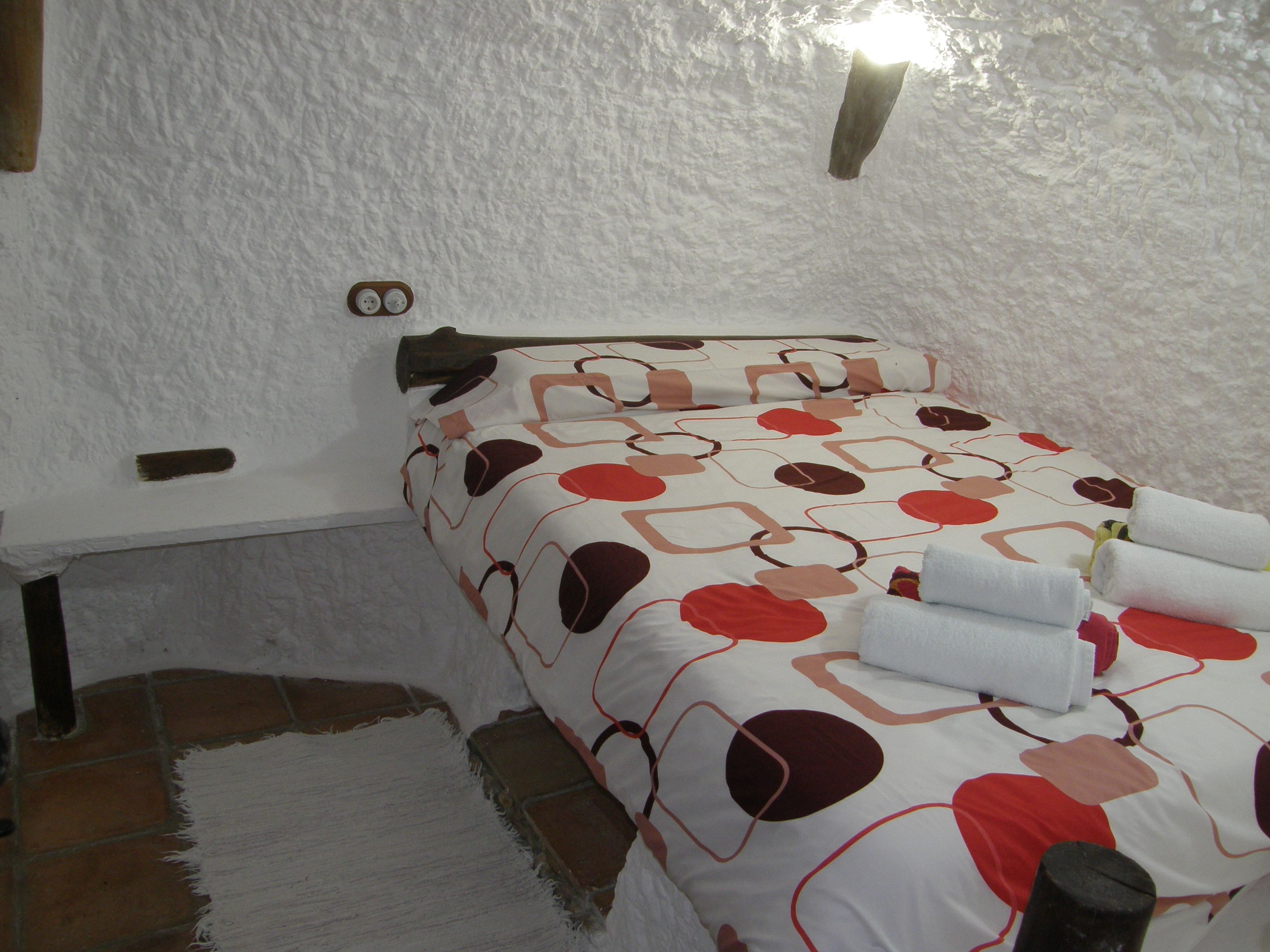 Cueva El Guindas