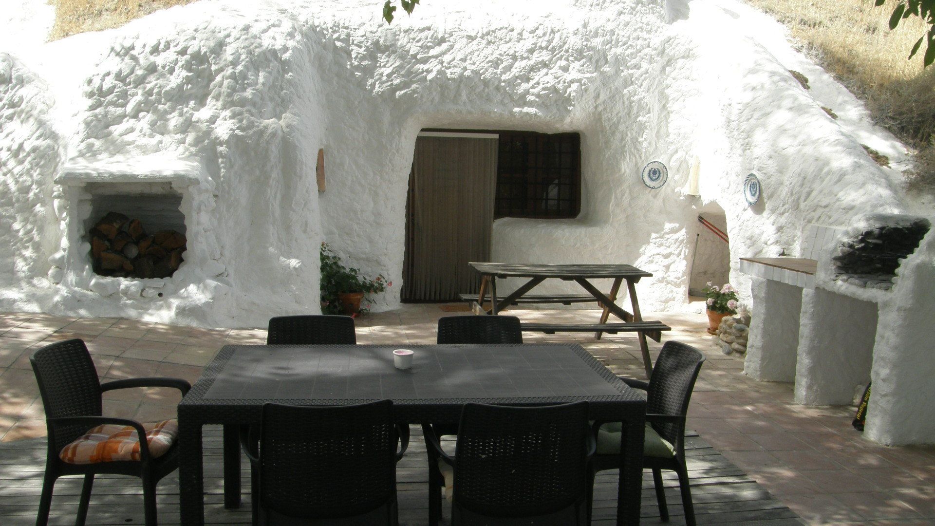 Cueva El Guindas