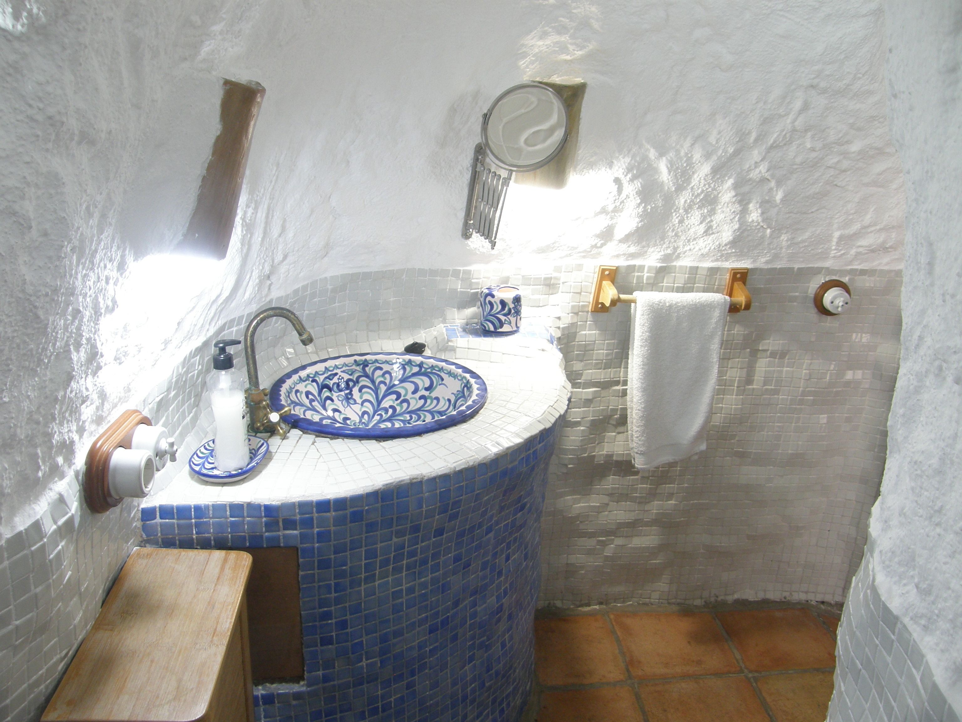 Cueva El Guindas