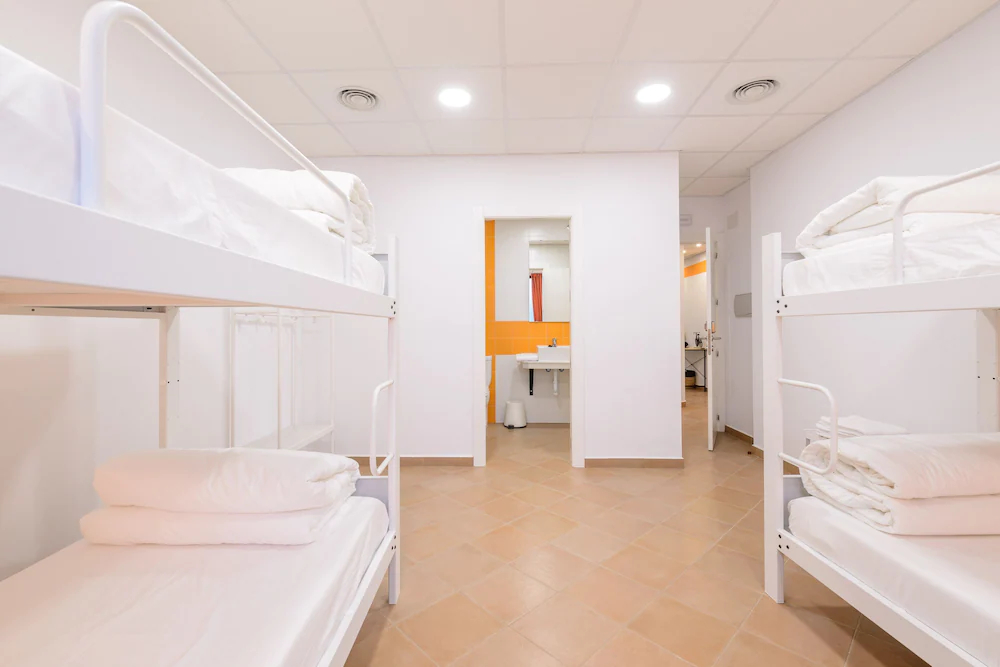 Benarraba Hostel