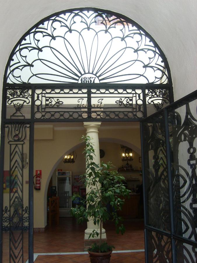 Plateros