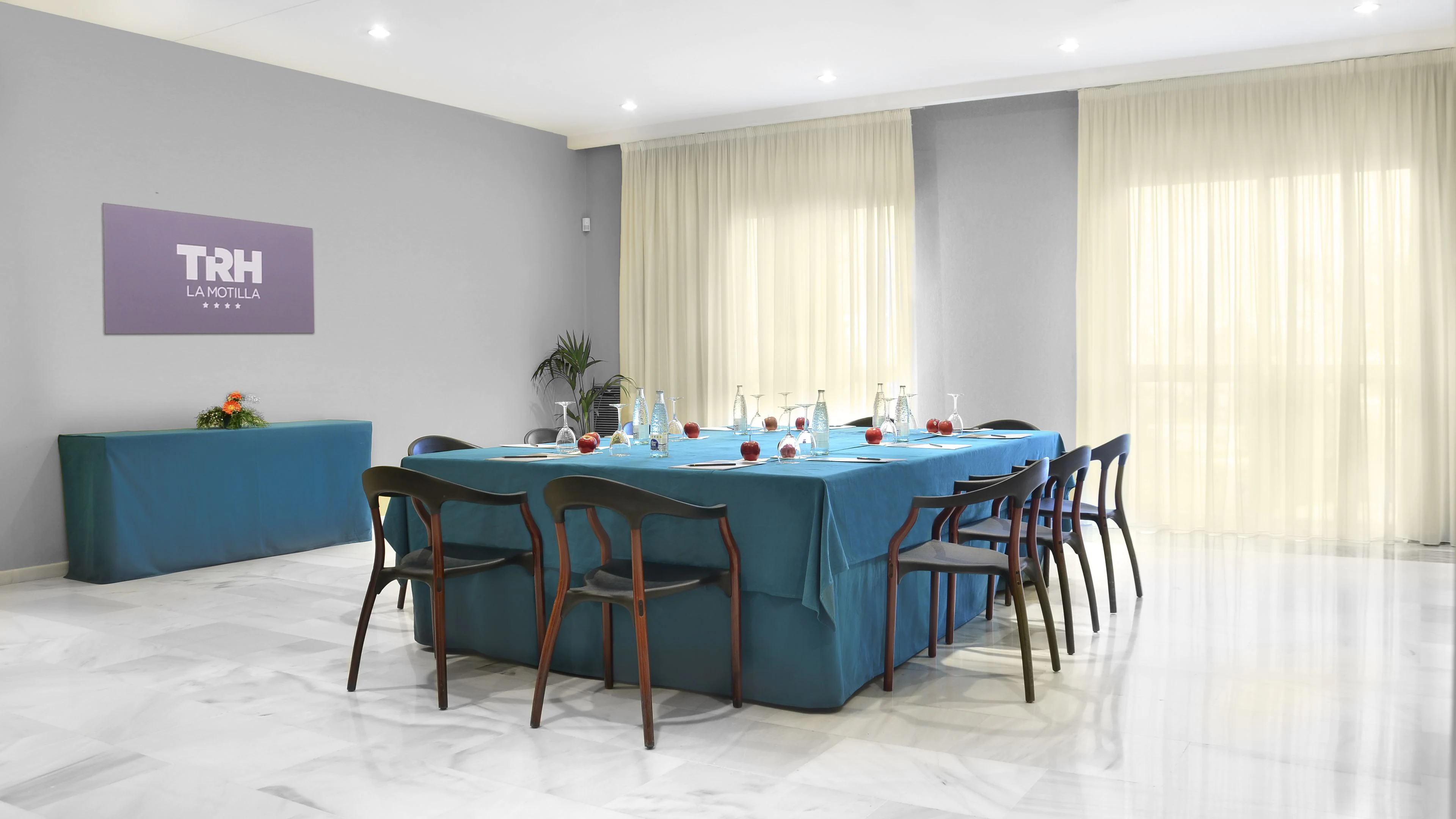 TRH La Motilla Business & Cultural Hotel