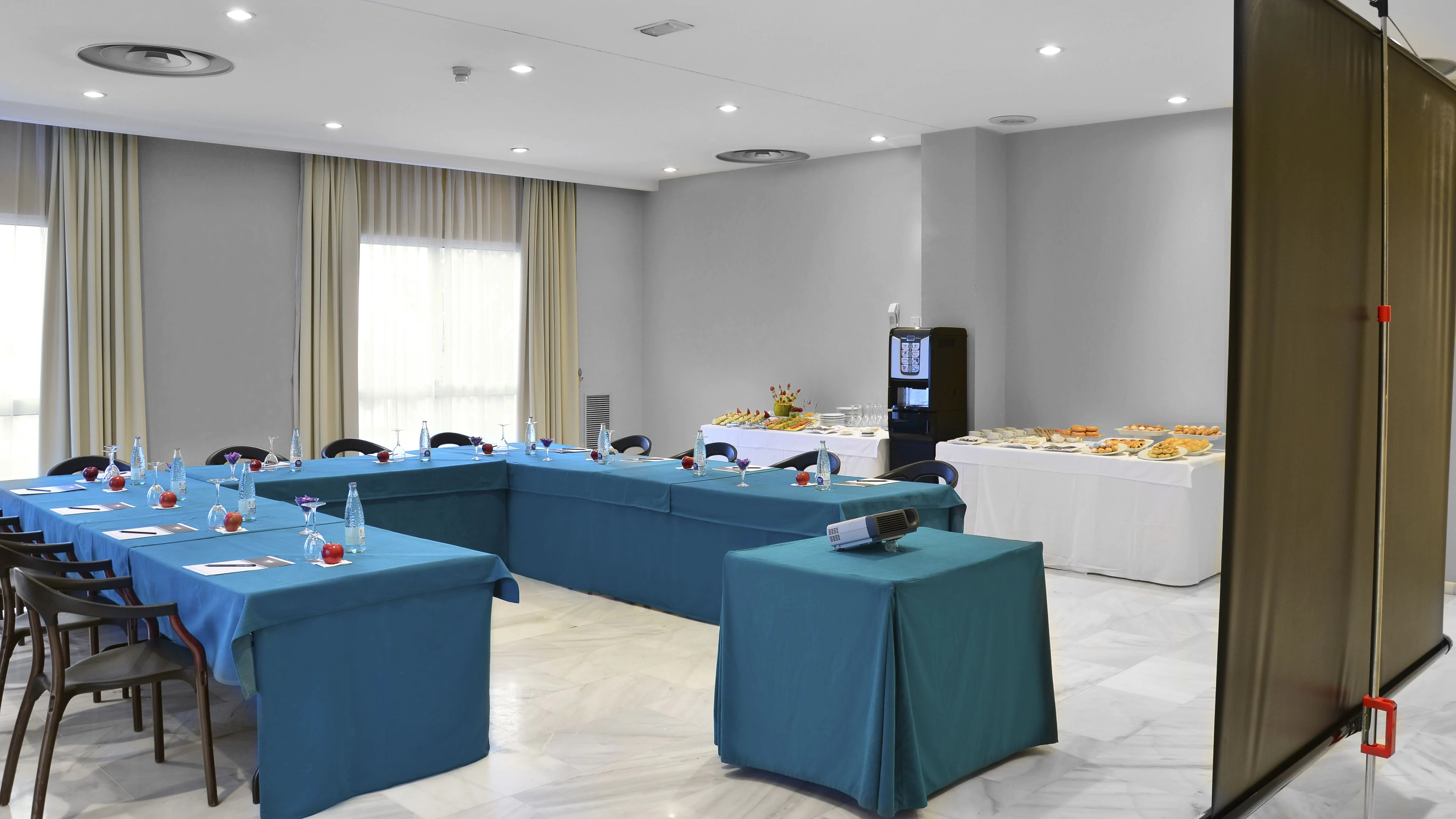 TRH La Motilla Business & Cultural Hotel
