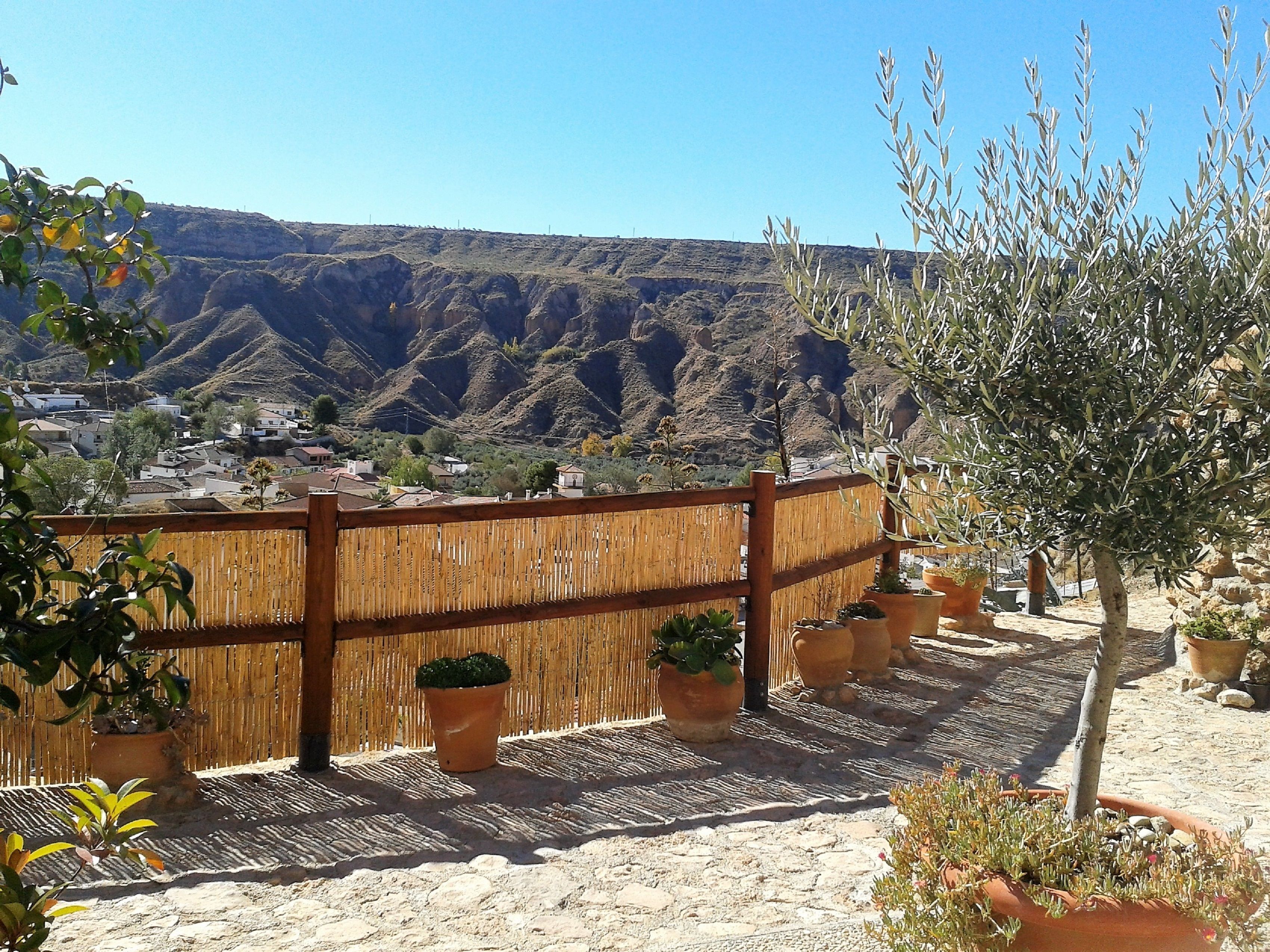 Cuevas Algarves De Gorafe