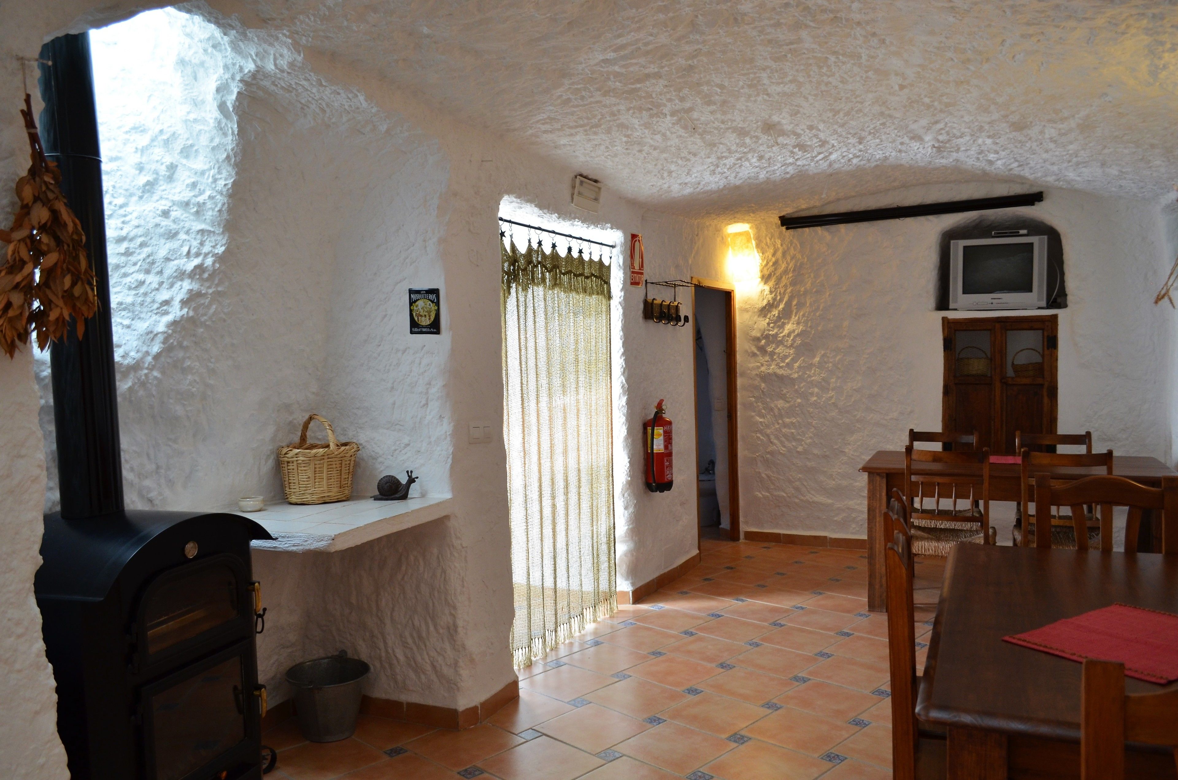 Cuevas Algarves De Gorafe