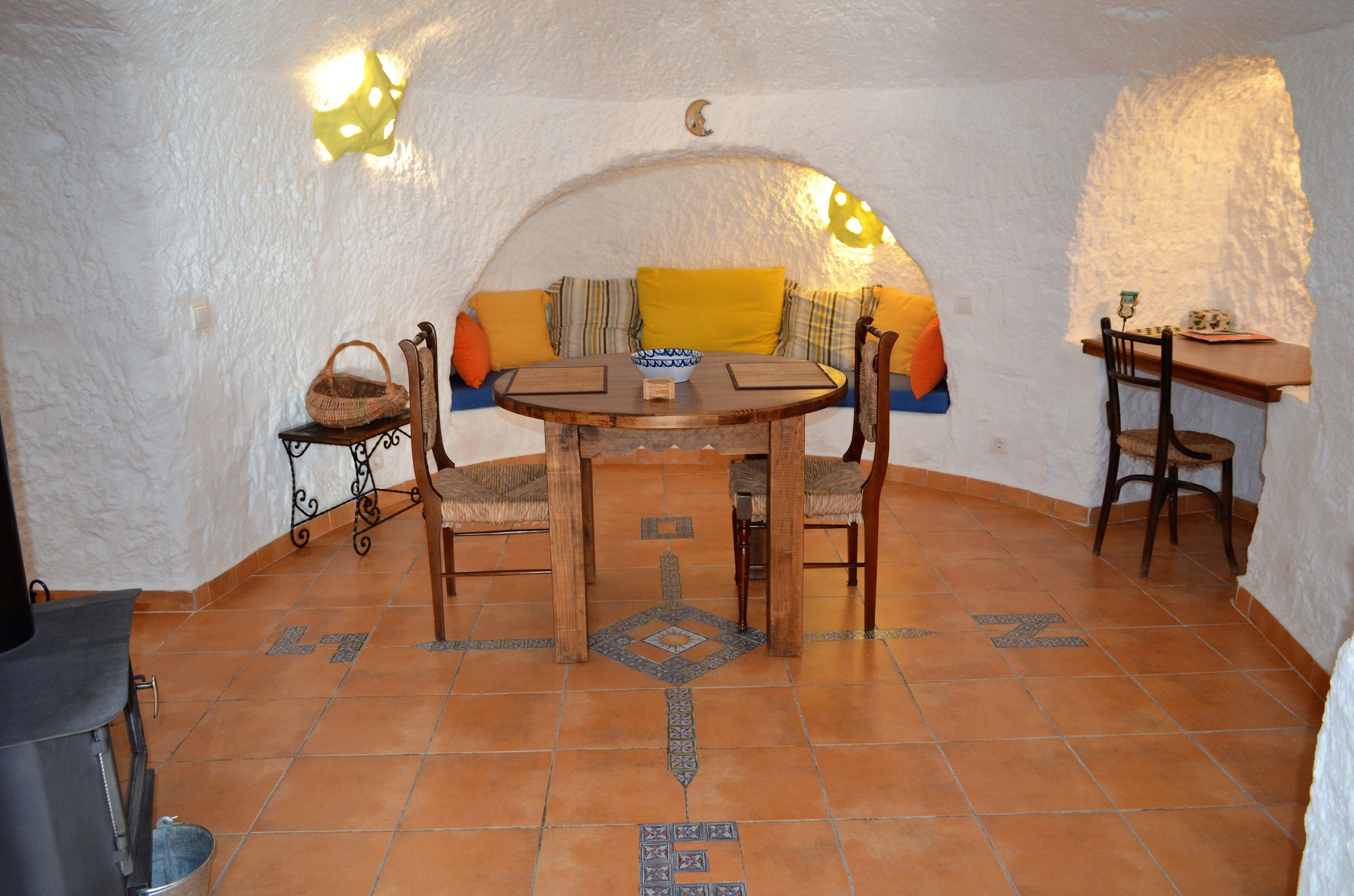 Cuevas Algarves De Gorafe