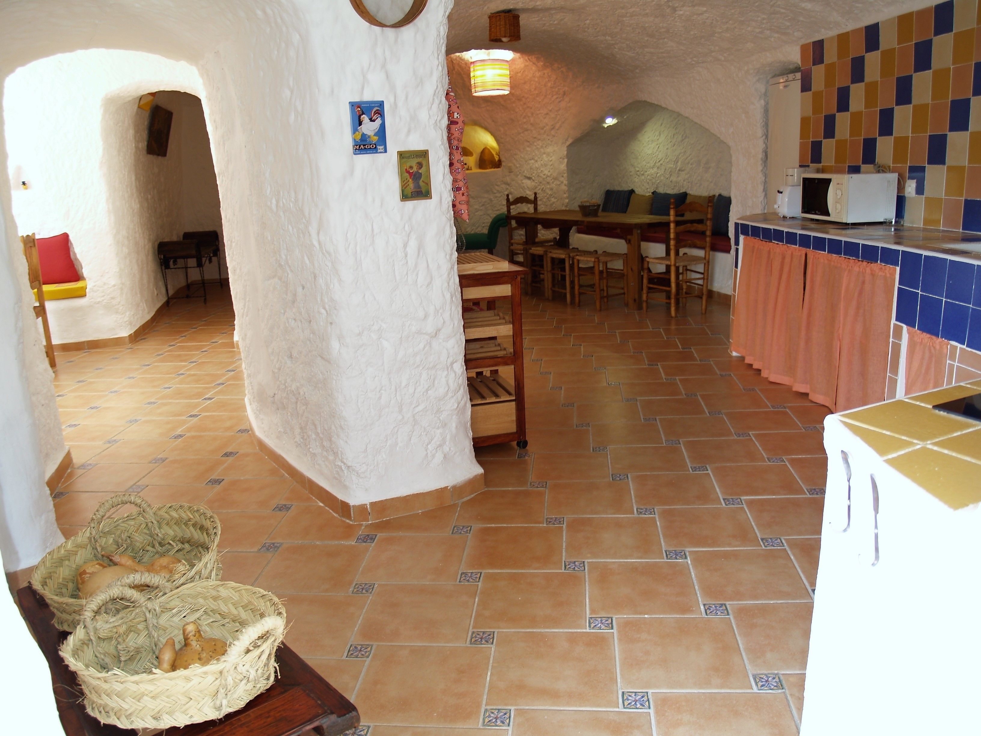 Cuevas Algarves De Gorafe