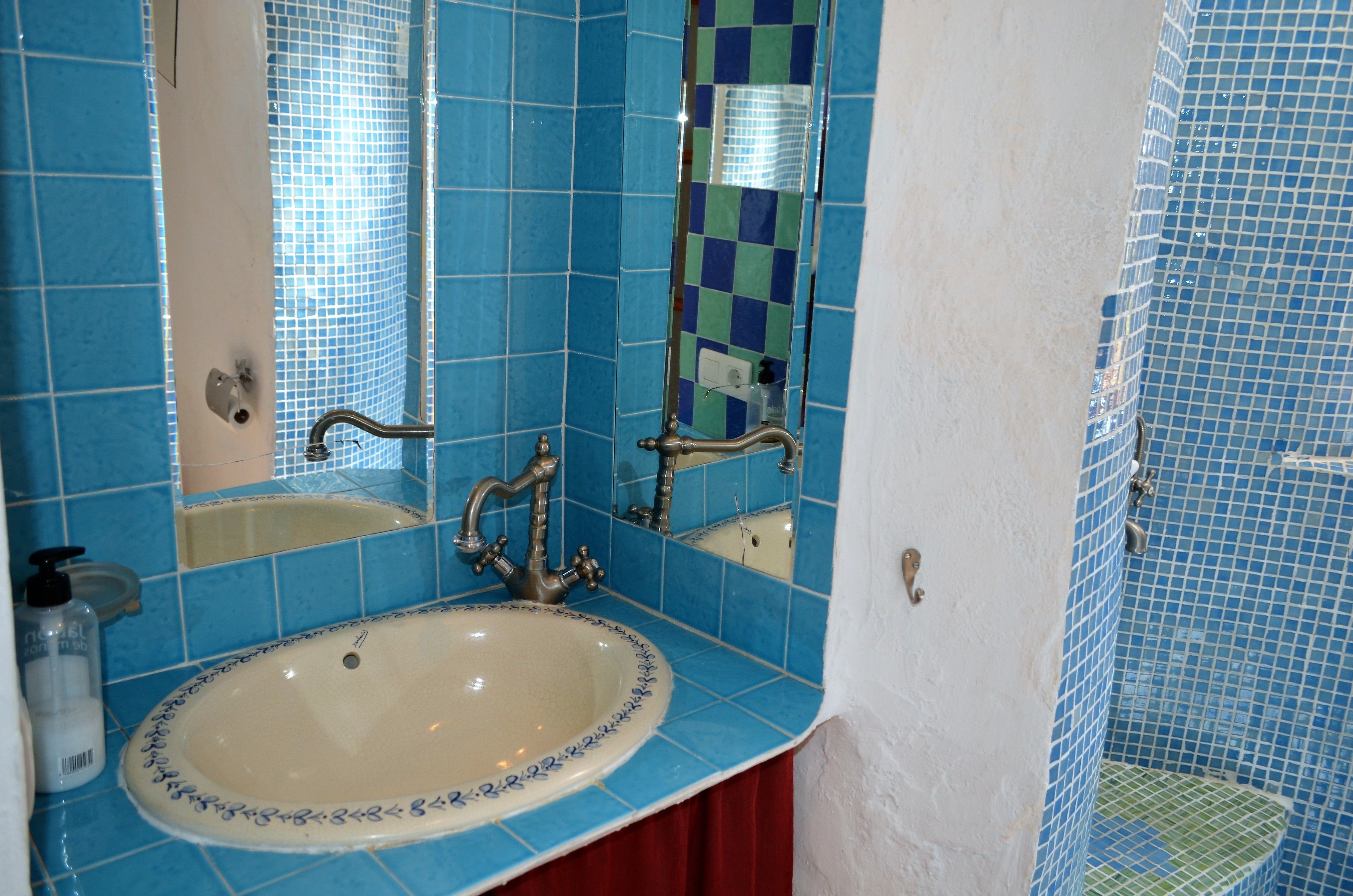 Cuevas Algarves De Gorafe