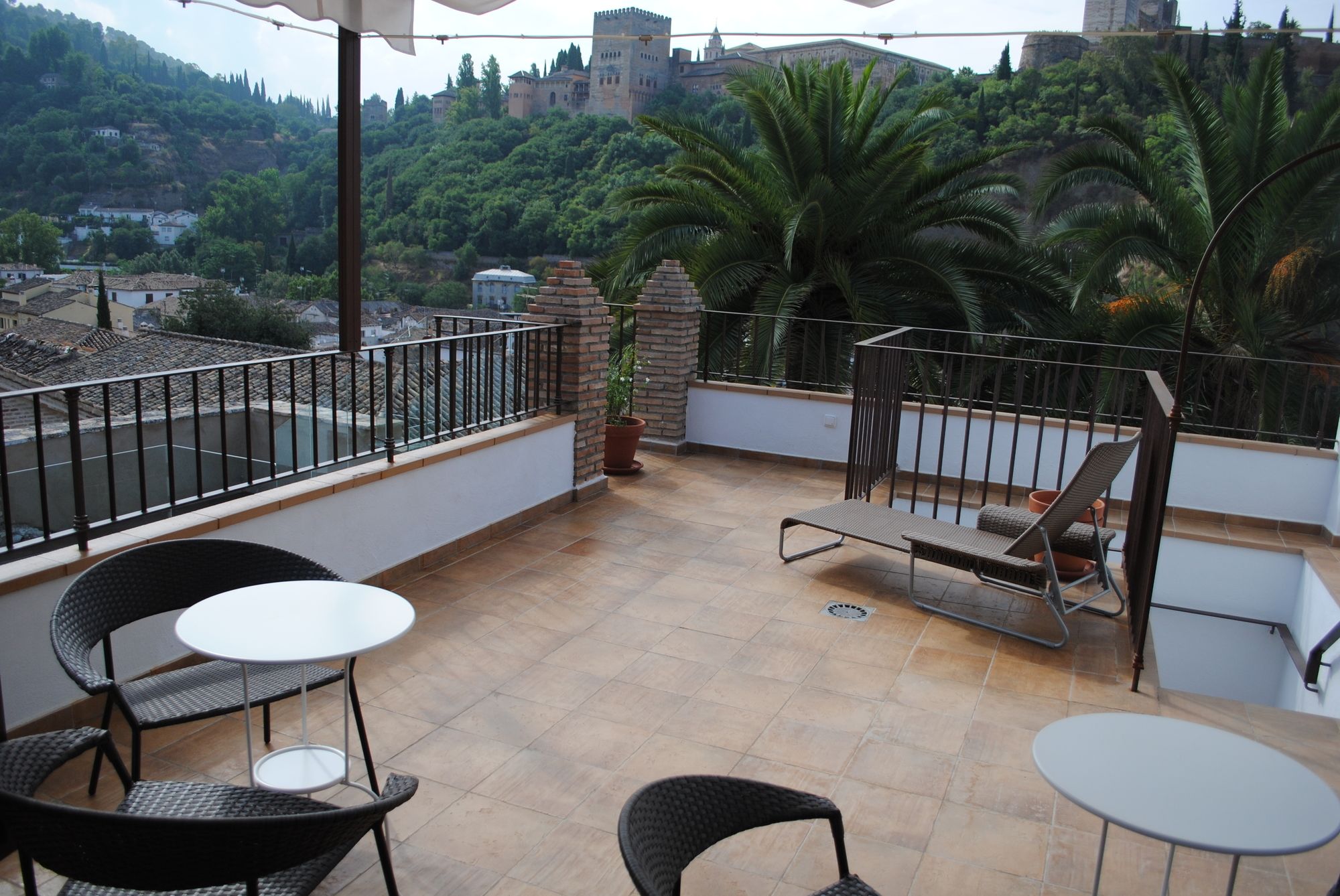 Alhambra Apartamentos Turísticos