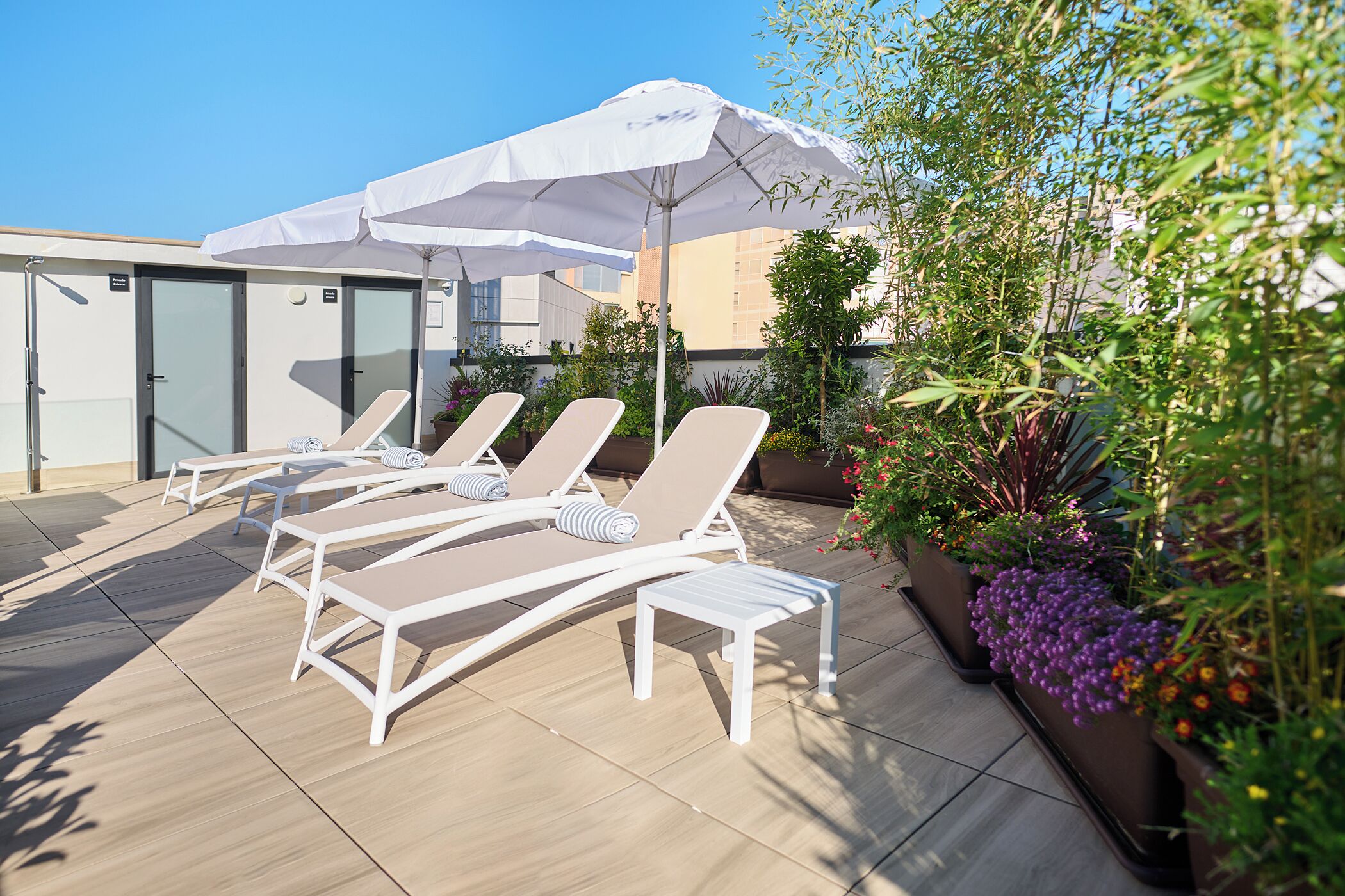Apartamentos Luna Suites Granada