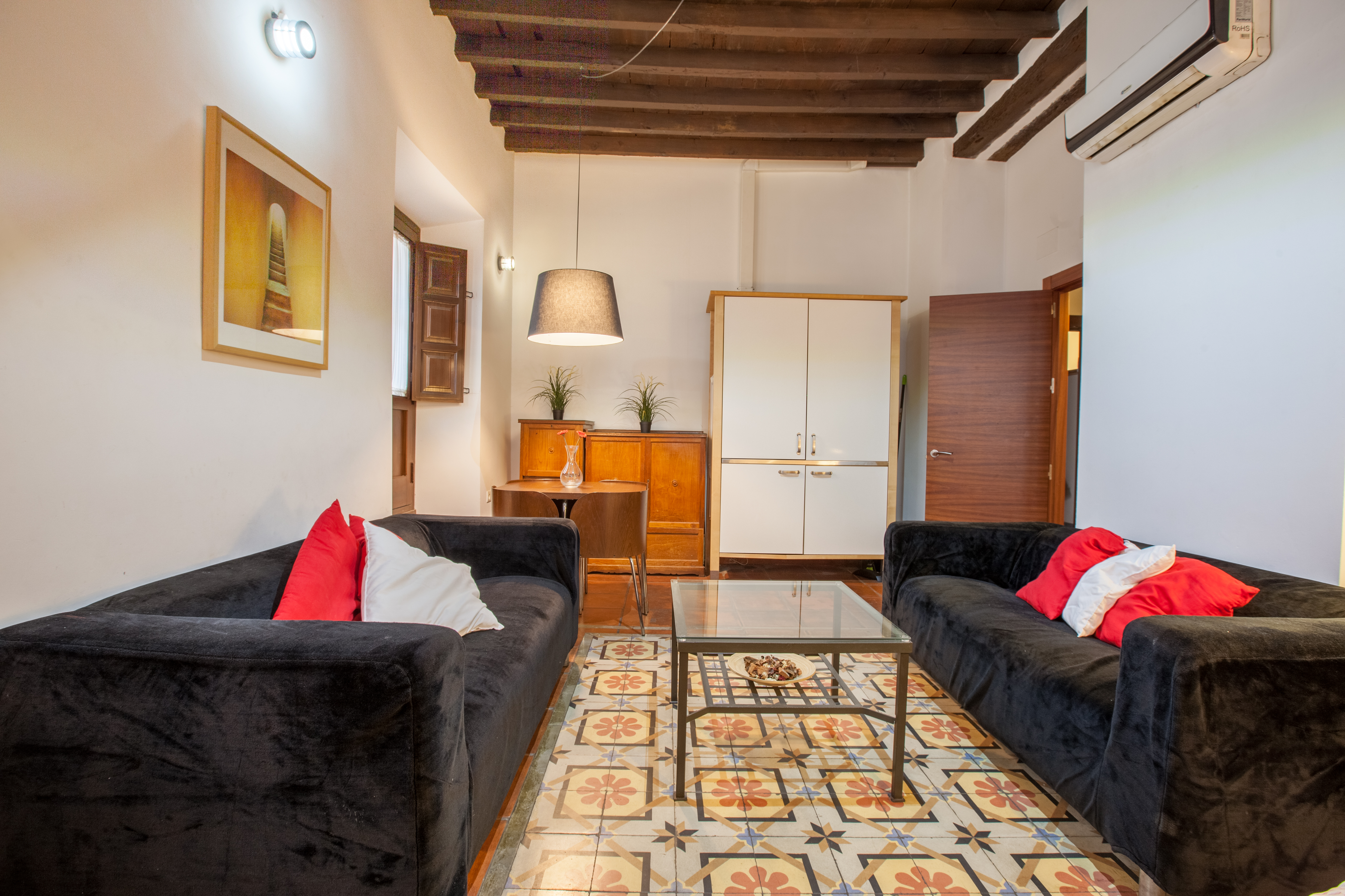 Casa Montalbán Apartamentos