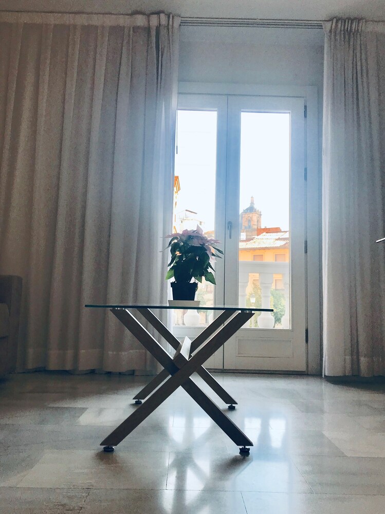 Domus Apartamentos Granada