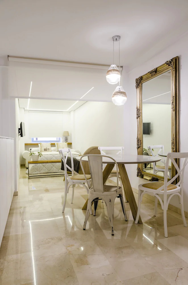 Gold Bib Rambla