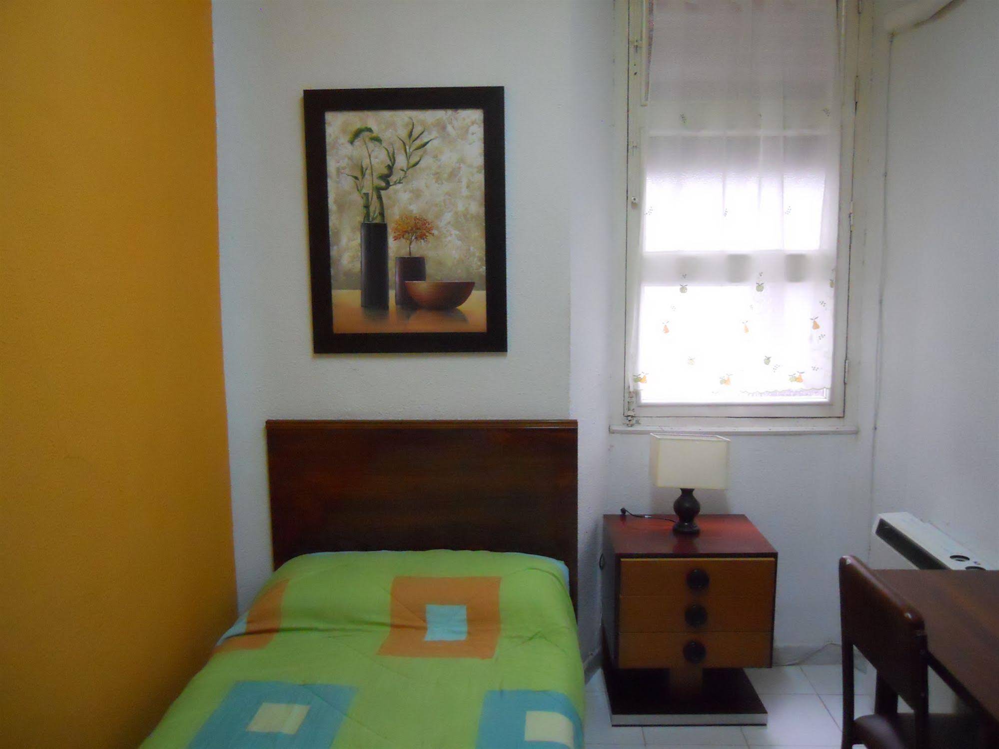 Hostal Antares