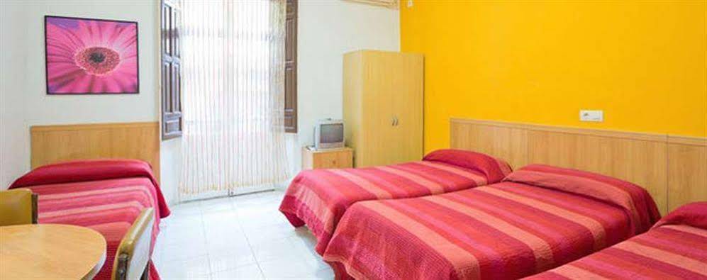 Hostal Antares