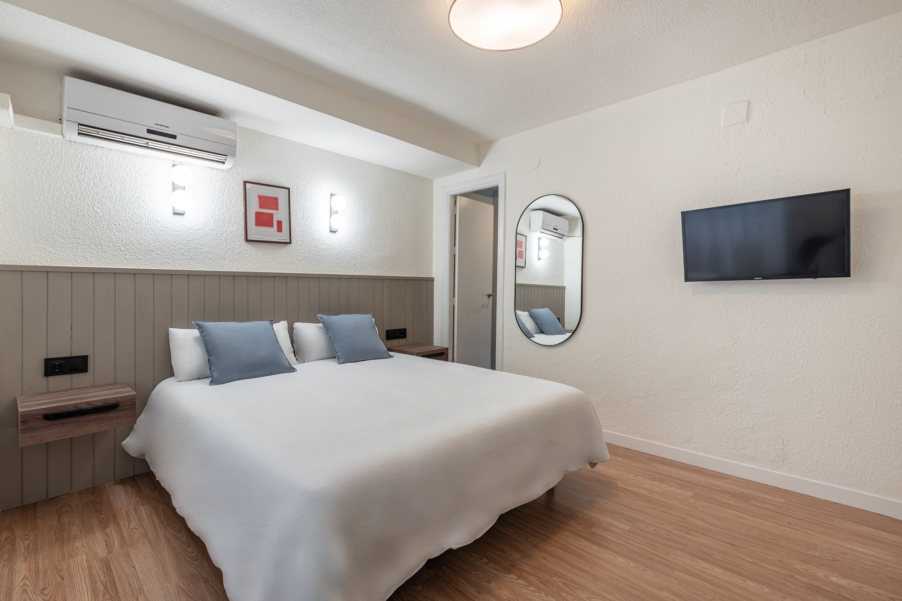 Olala Granada Suites