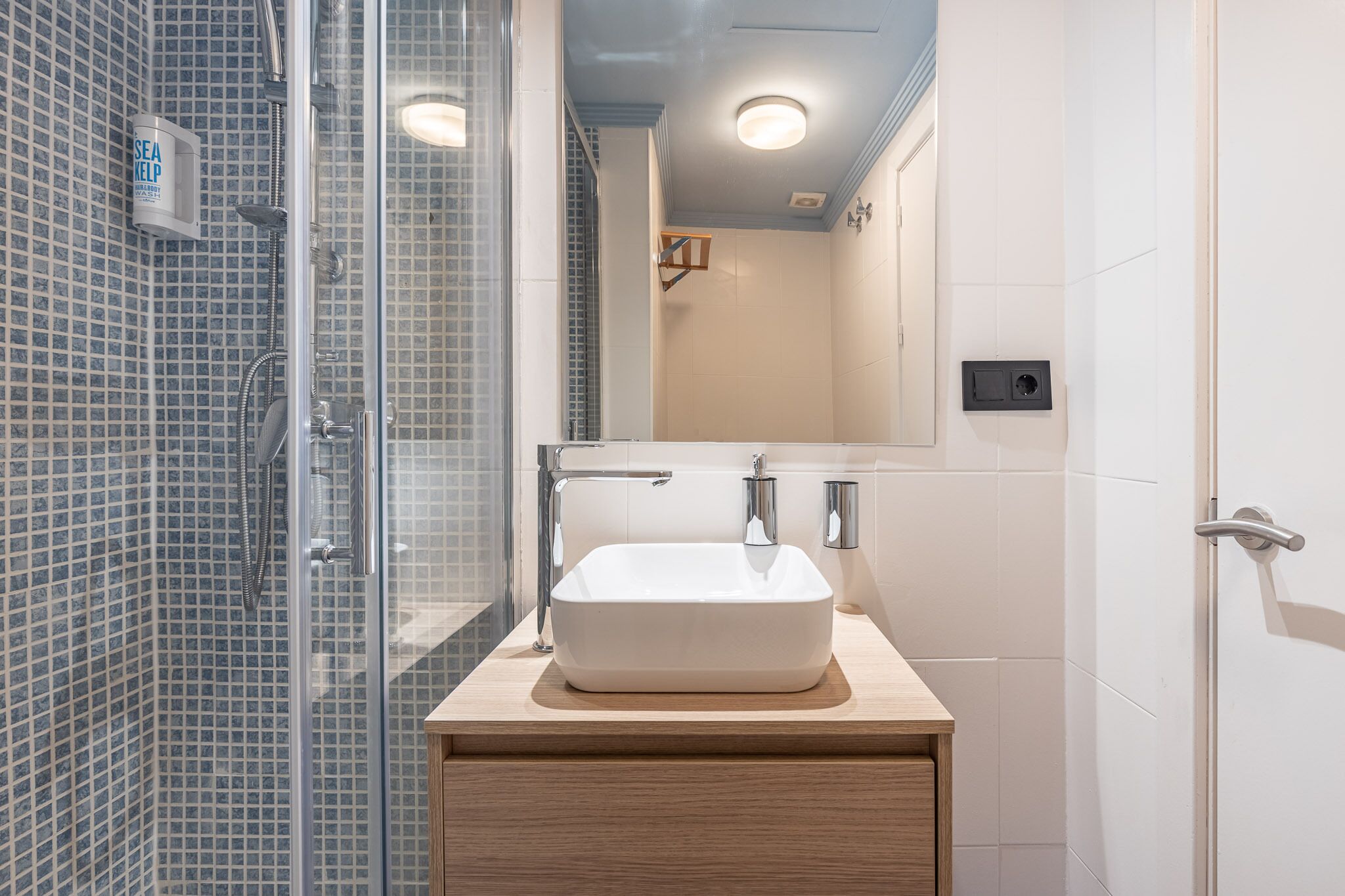 Olala Granada Suites