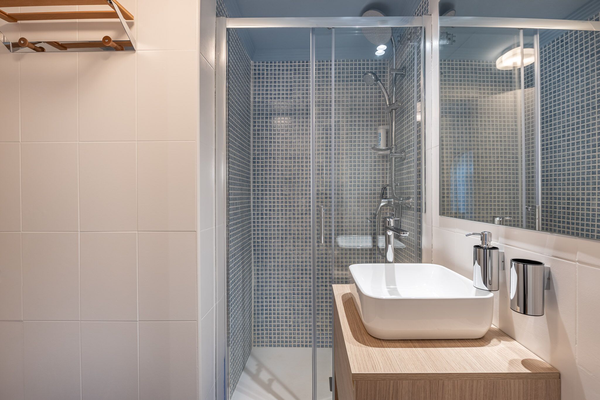 Olala Granada Suites