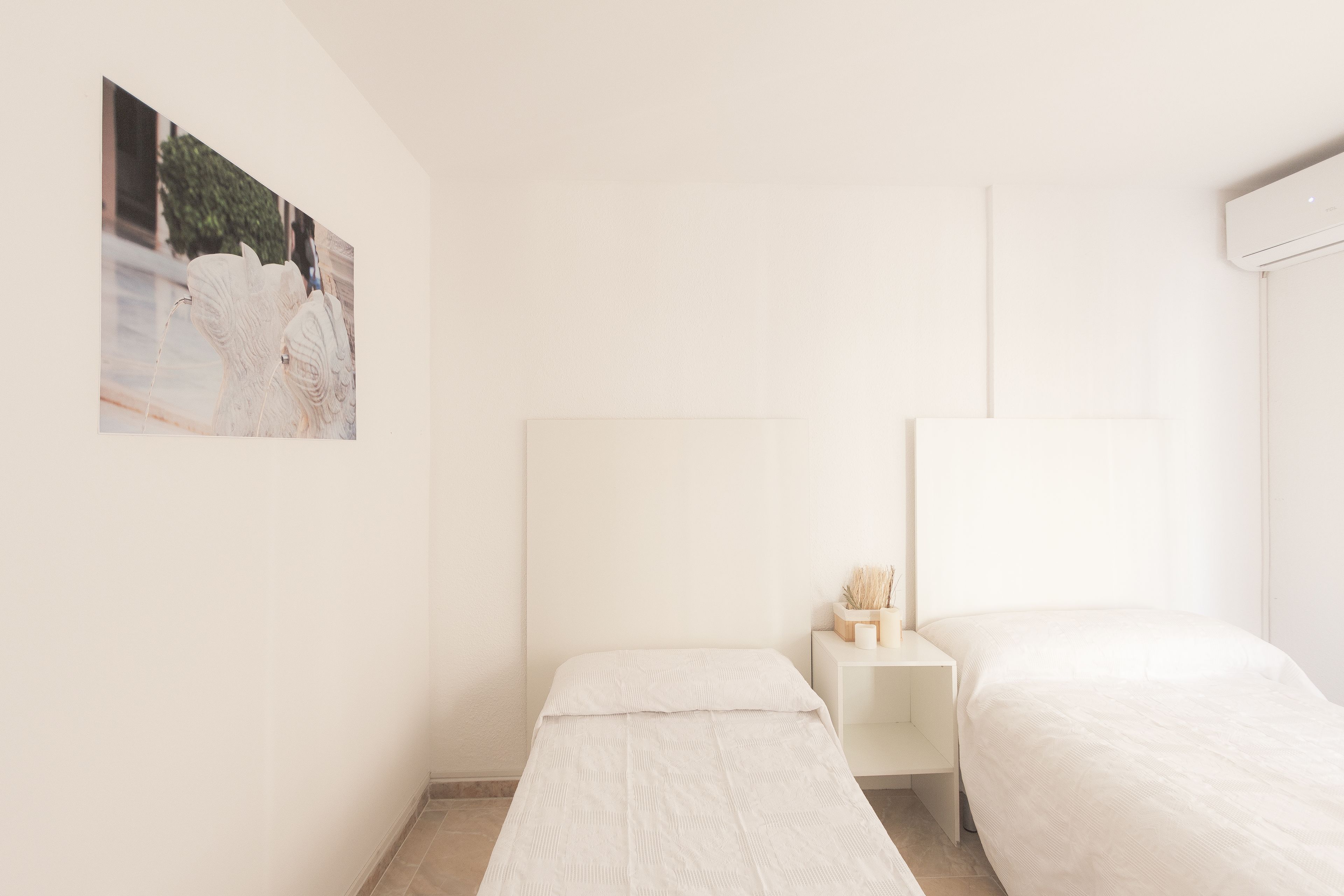 Surtrip Apartamentos - Tórtola
