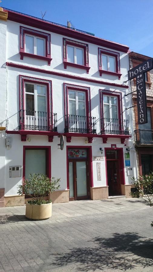 Hotel San Cayetano