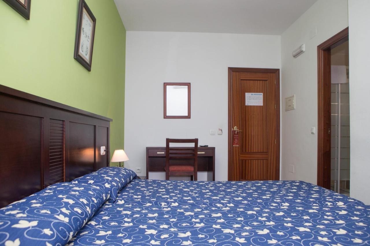 Hotel San Cayetano