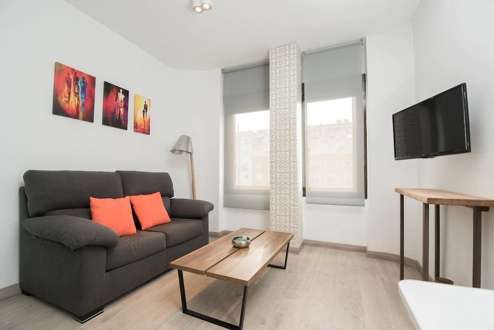 Apartamentos Villa Laura Triana