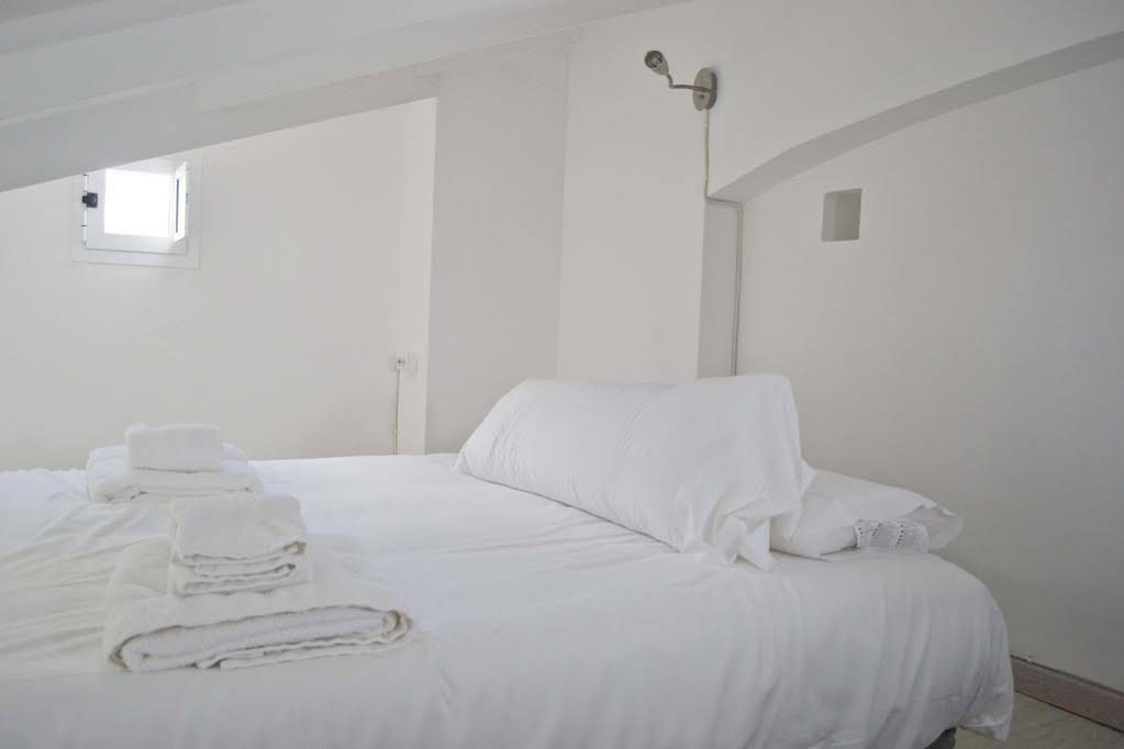 Casas Y Patios De Sevilla