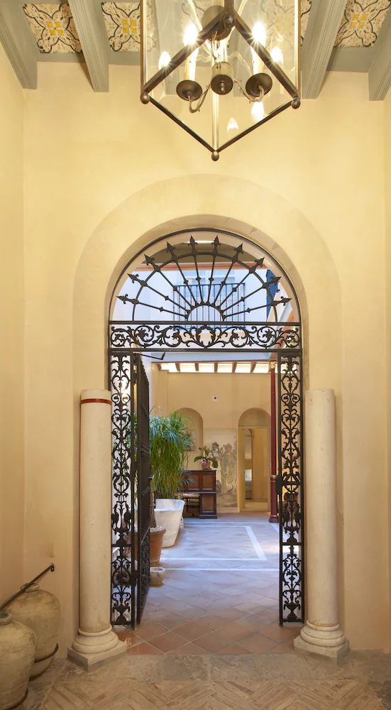 CH Apartments Boutique