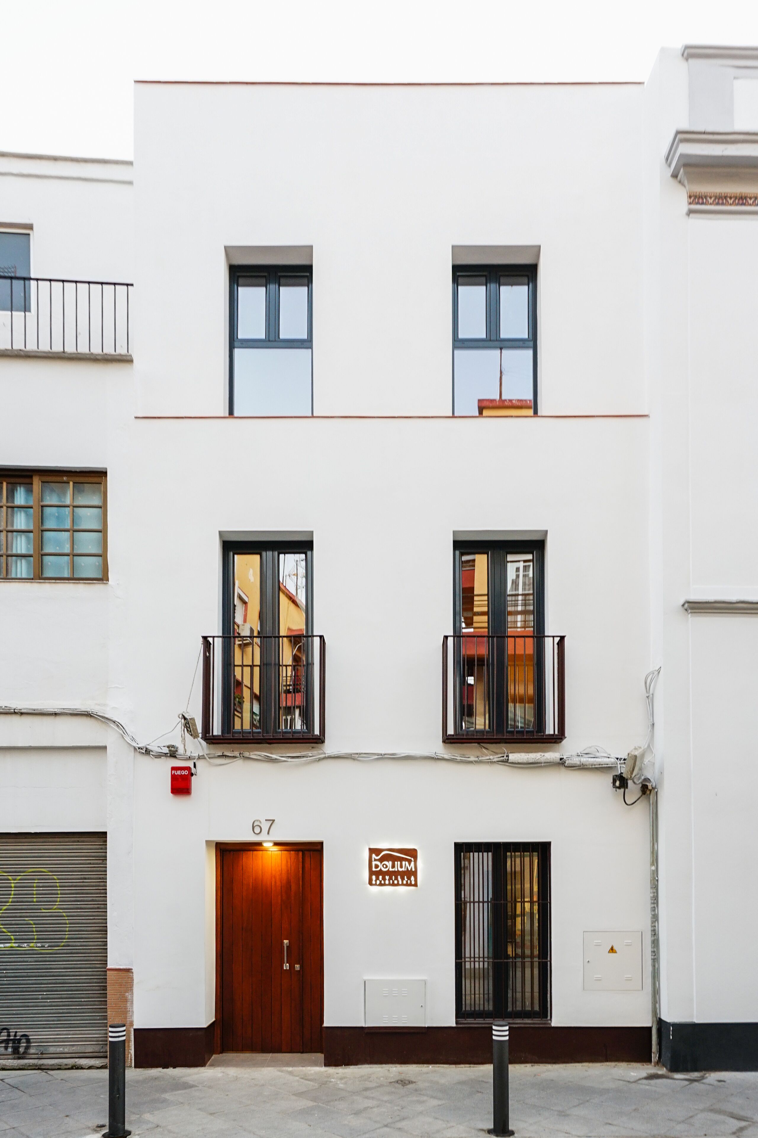 Dolium Apartments