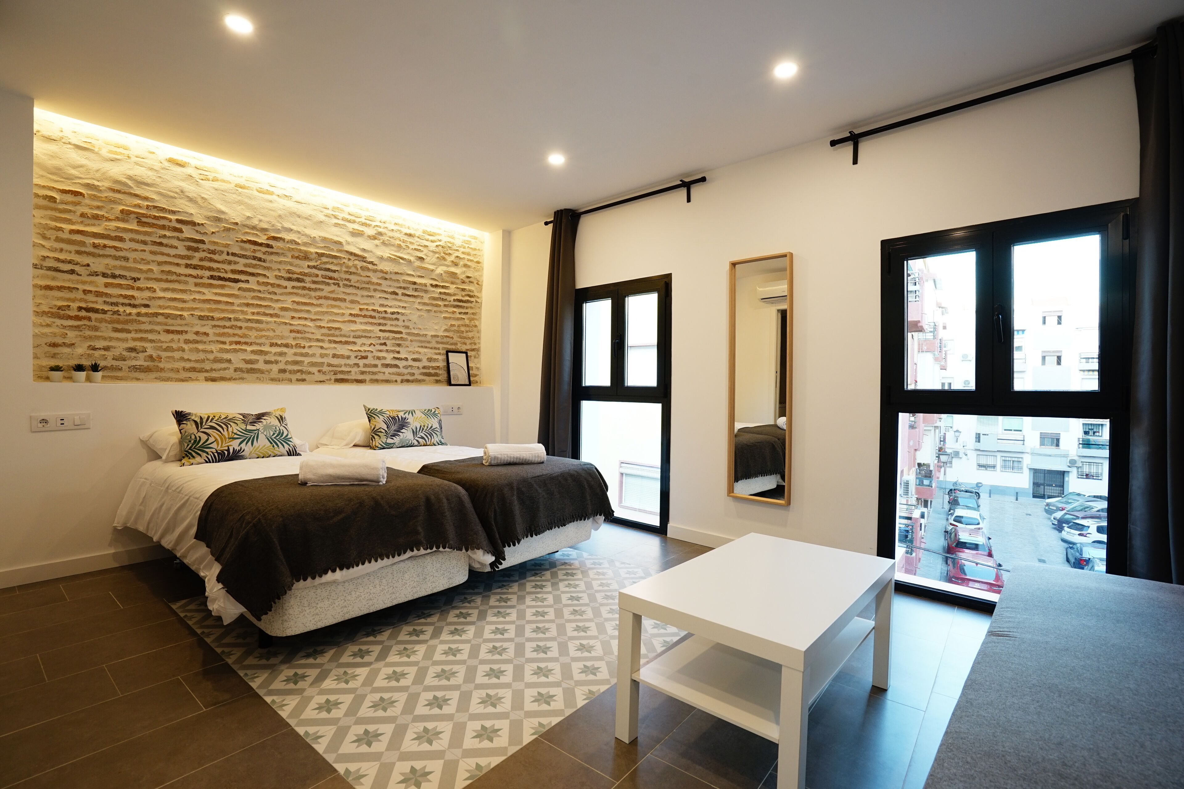 Dolium Apartments