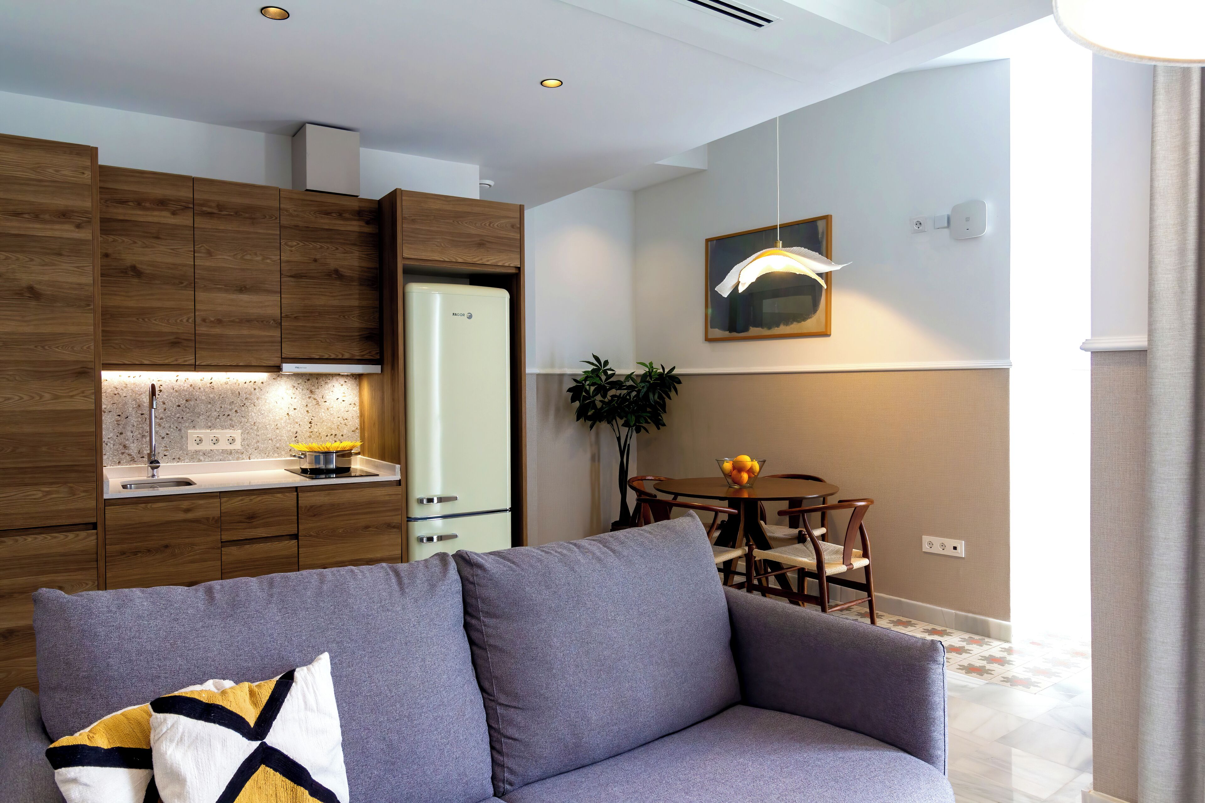 Feelathome San Lorenzo Apartments