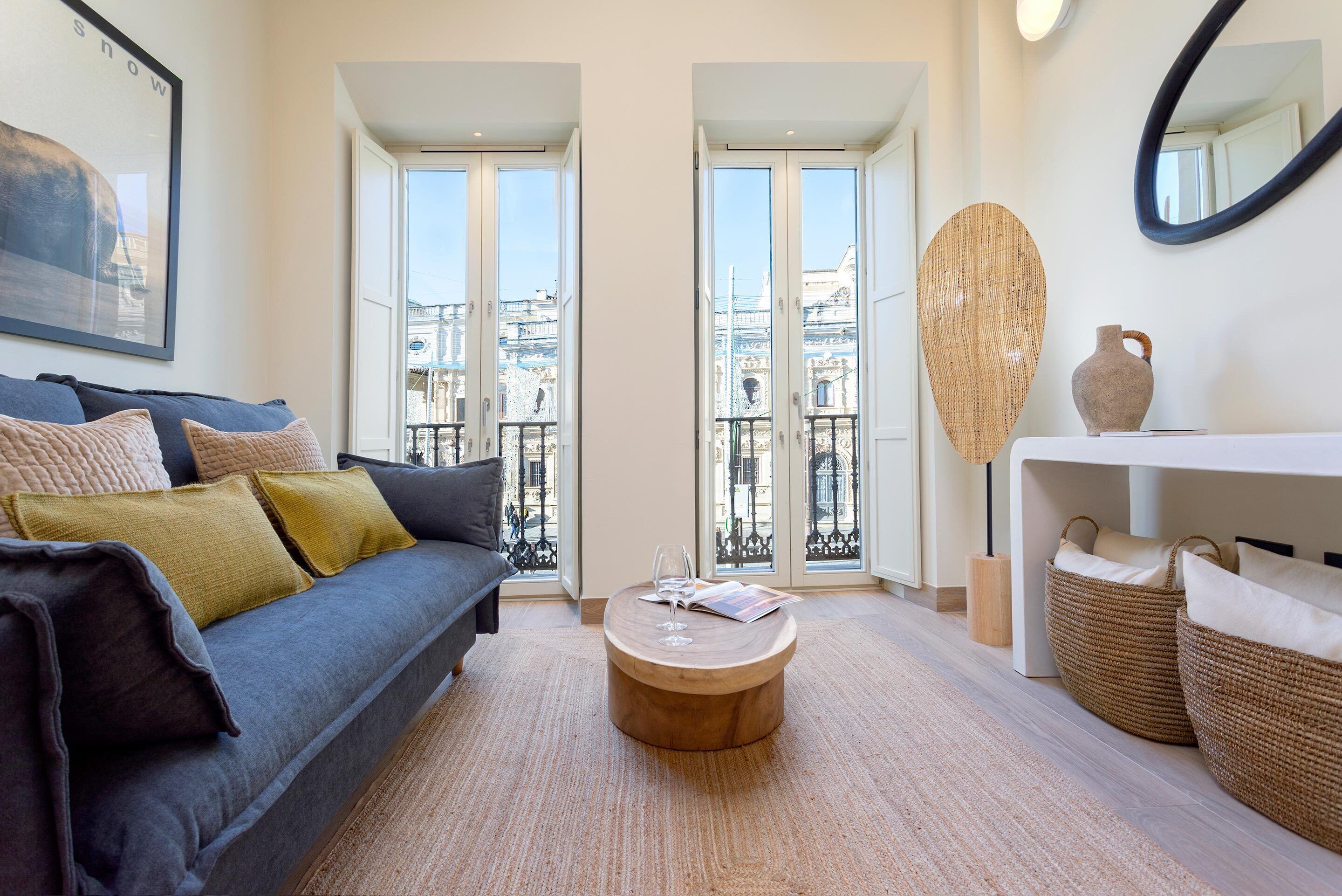 Genteel Home San Francisco Suites