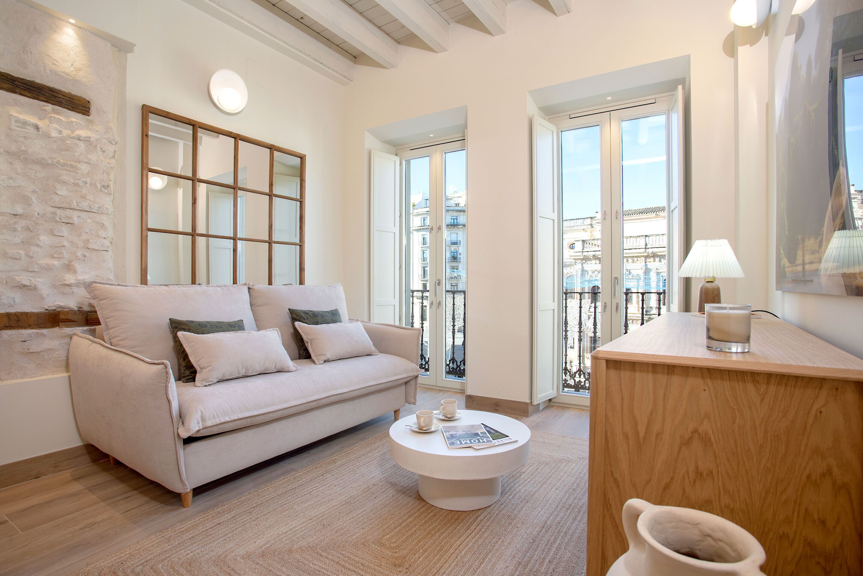 Genteel Home San Francisco Suites