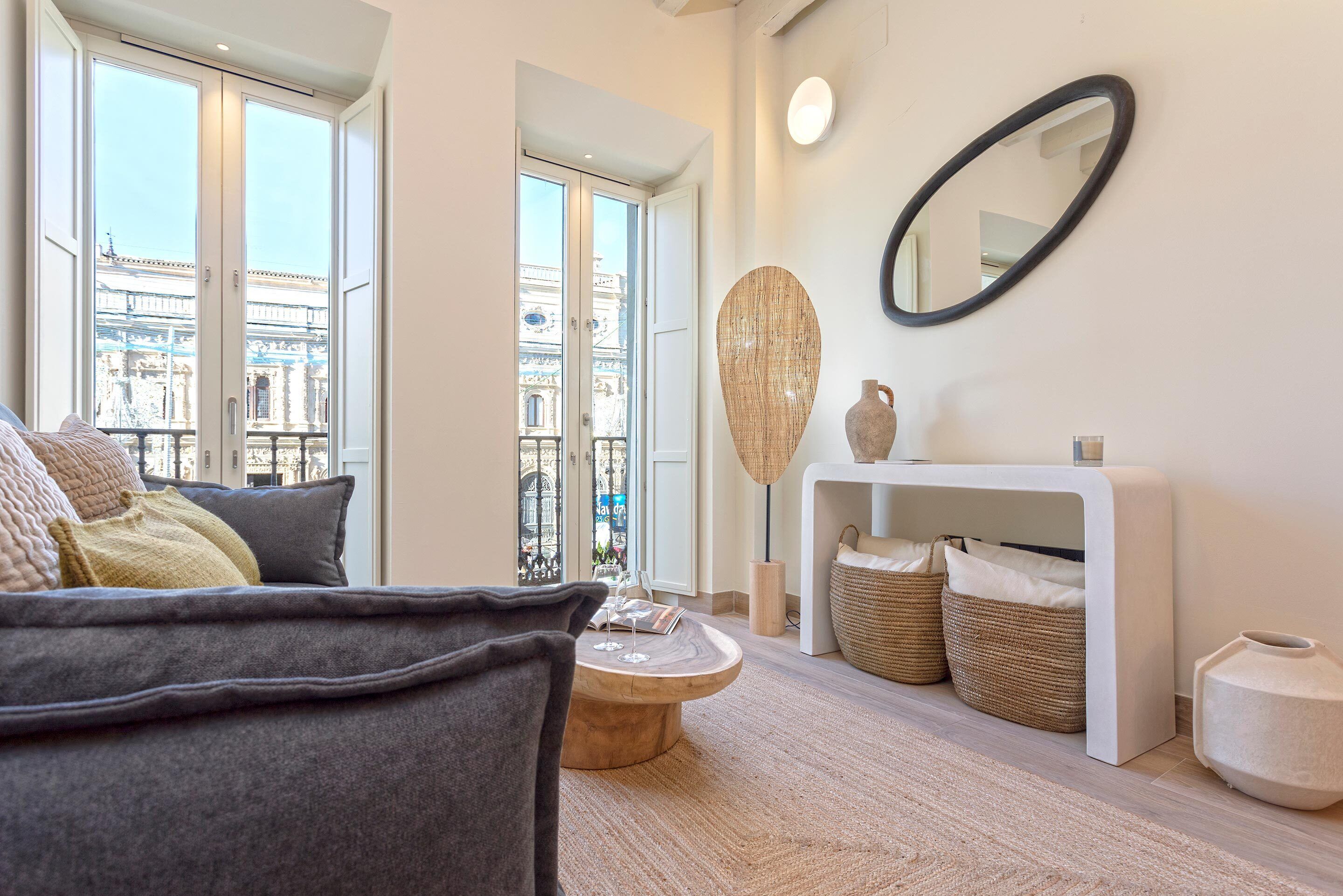 Genteel Home San Francisco Suites